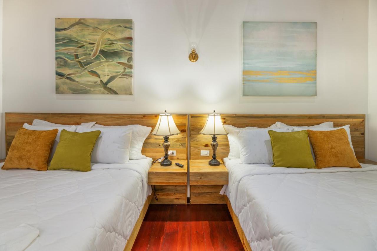 Hotel And Dive Center Roatan Yacht Club French Harbour Luaran gambar