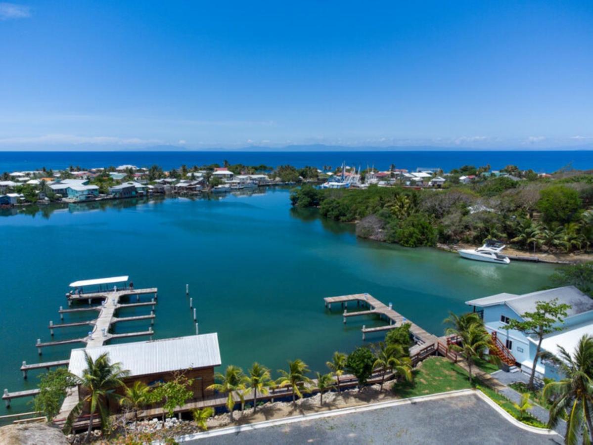 Hotel And Dive Center Roatan Yacht Club French Harbour Luaran gambar