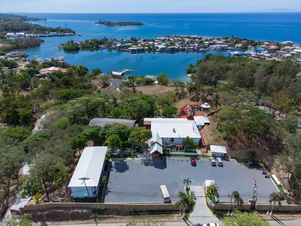 Hotel And Dive Center Roatan Yacht Club French Harbour Luaran gambar